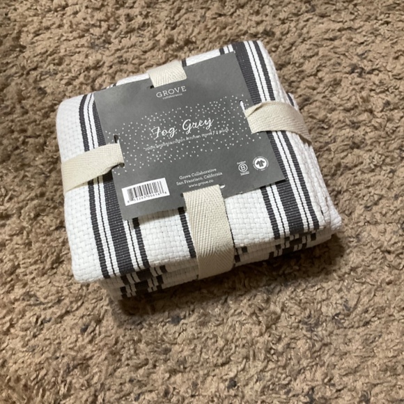 GROVE CO. Kitchen Towels Fog Grey 2 Pack - Picture 7 of 7
